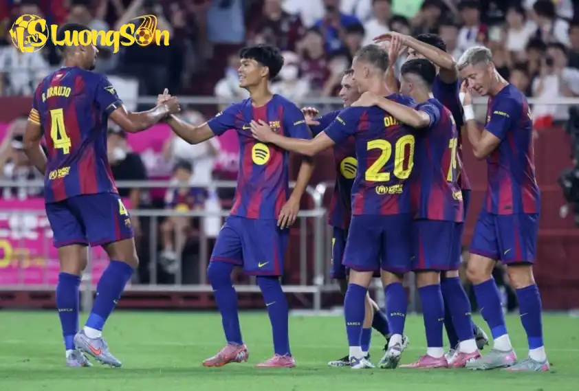 Tài năng trẻ gốc Philippines ghi bàn trong chuyến du đấu châu Á, gây ấn tượng mạnh