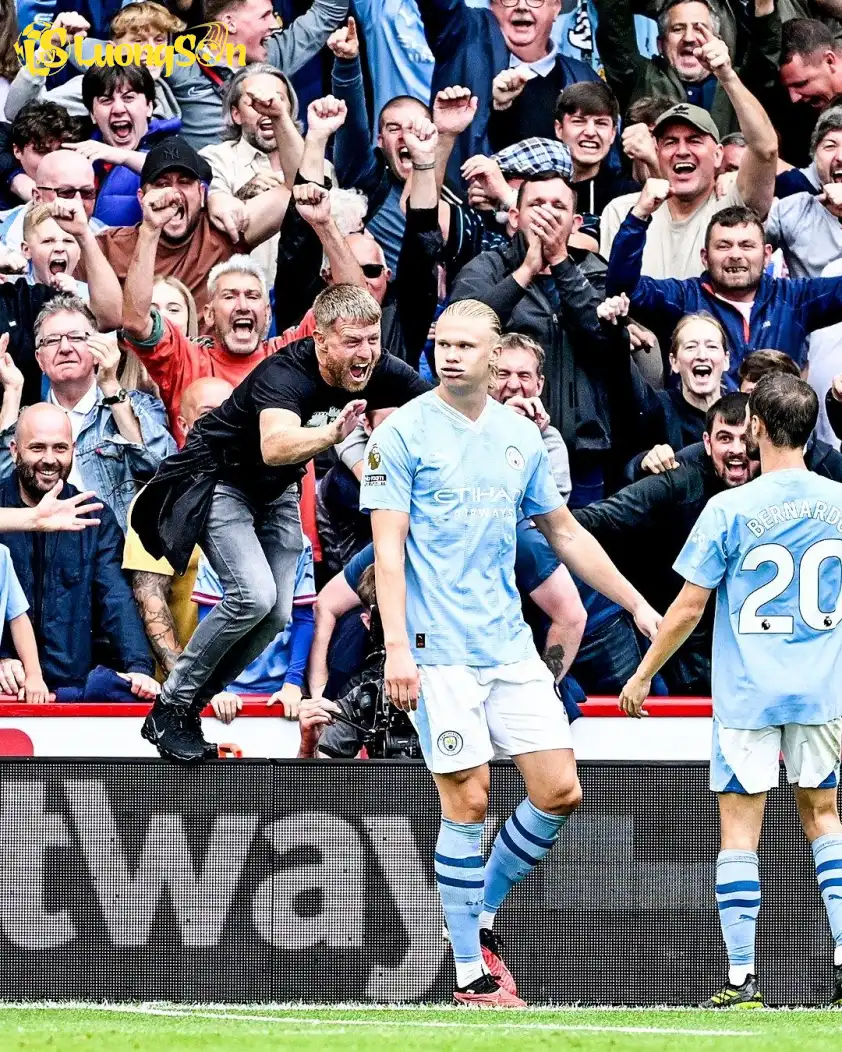 CĐV Man City hẳn rất vui trước quyết định trên.