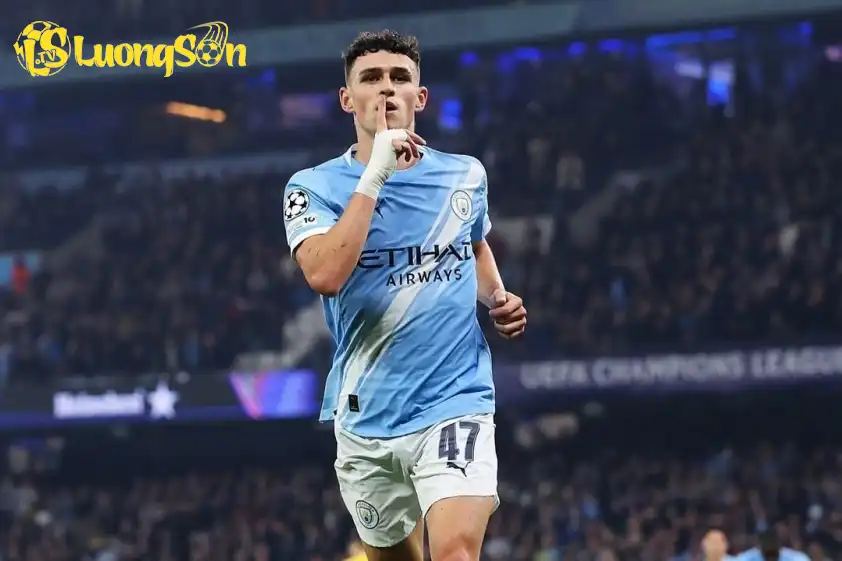 Foden được đánh giá là cầu thủ quan trọng bậc nhất của Man City. Ảnh: CLB Foden được đánh giá là cầu thủ quan trọng bậc nhất của Man City.